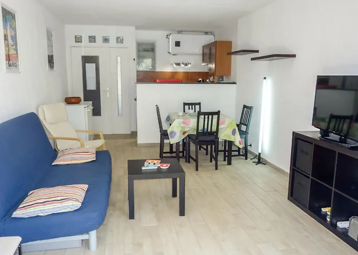 Apartment Hameau De Provence-2 By Interhome Bandol