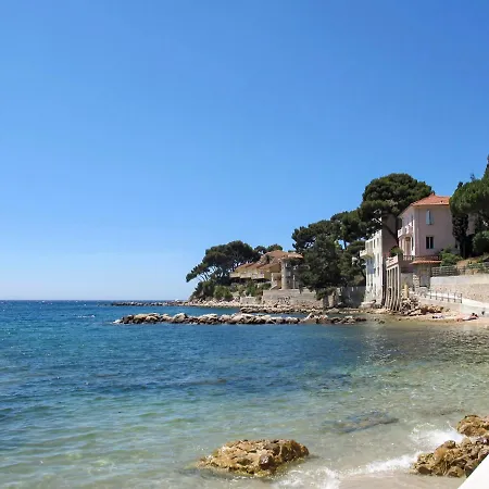 Apartment Hameau De Provence-2 By Interhome