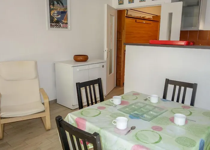 Apartament Hameau De Provence-2 By Interhome